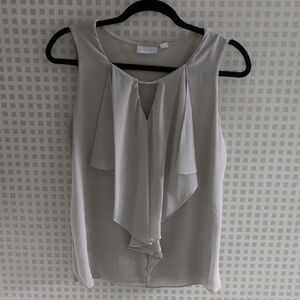 New York & Company Light Gray Sleeveless Blouse